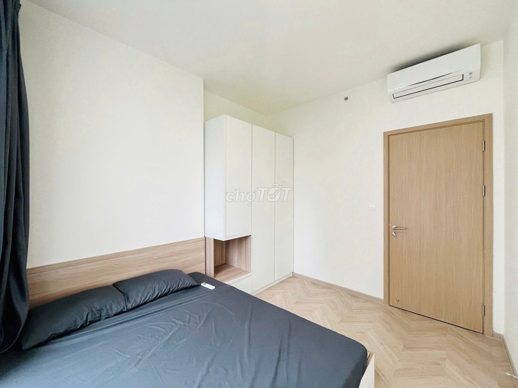 Rent the two bedrooms at the Grand Park McpVomes