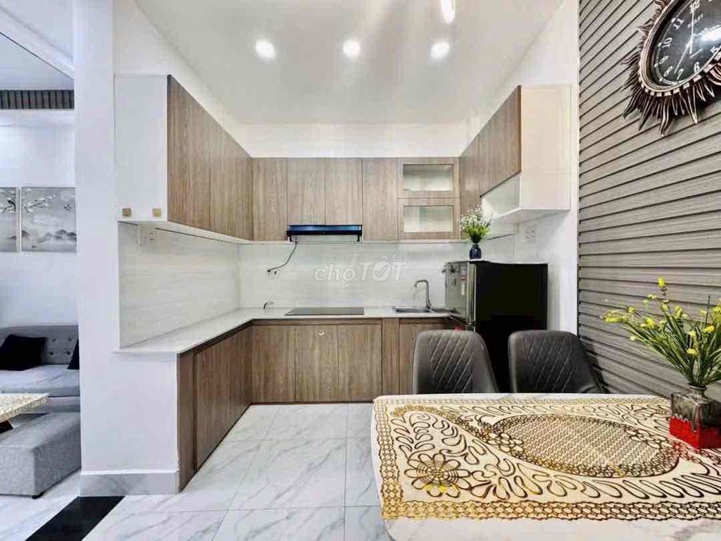 Rent 2 bedrooms.2 toilets 618/ Quang Trung 10 million.