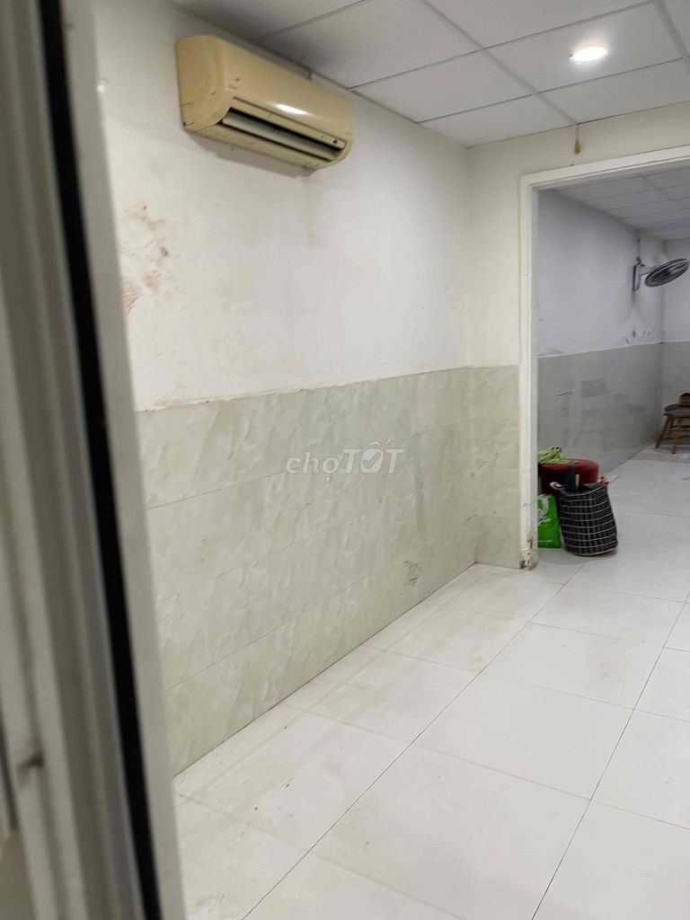 We need to get the house in a hurry. Nguyễn Văn Đậu-72111. bt