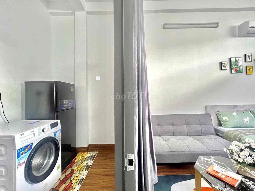 Rent Studio 45m2 kitchen cups, Faulll Seven, broadbancol