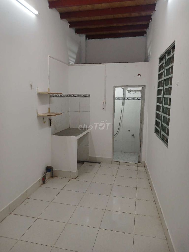 Room 18 m2 Phan Văn Trị, P.Bình Thạnh