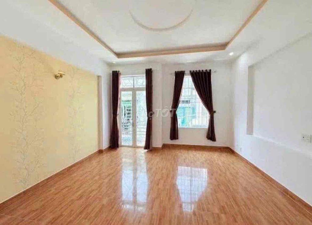 Renting - (4 x18) 2 floor st-new population - 7th.