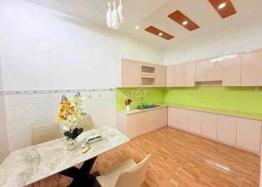 Renting - (4 x18) 2 floor st-new population - 7th.