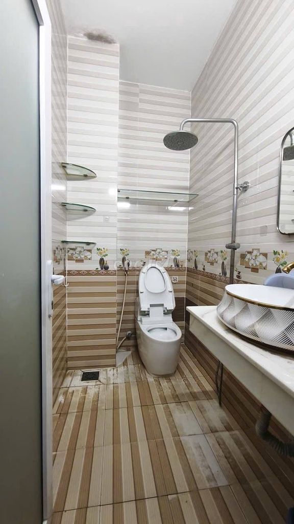 Renting the entire Gò Dầu alley - 4 x 18-two-four bedrooms only 18 million.
