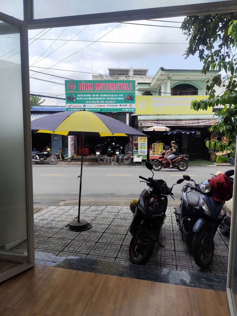 front house 5 M x 33 M Huỳnh Thị Hai,P.itch District 12