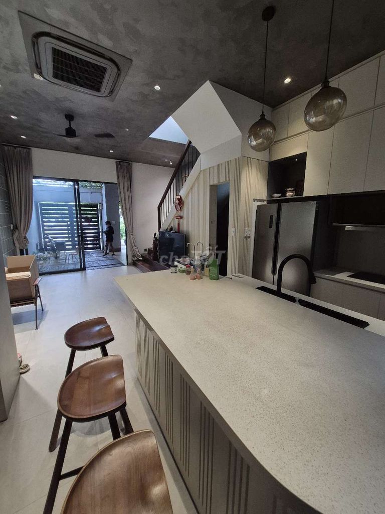 Rent 5 X15 M 3 4 floors 4 bedroom 4m street toilets right in Tây Thạnh