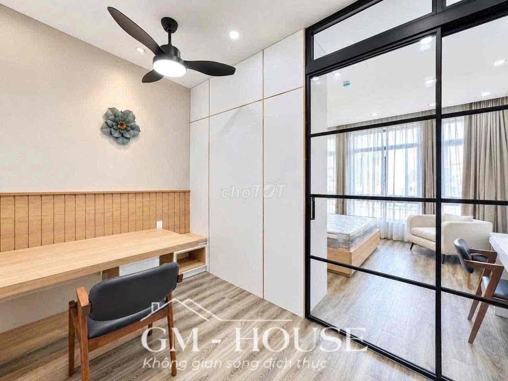 Bạch Đằng, Bình Thạnh – rents apartment 1 .35 m2 bedroom, full interior, free 2 cars