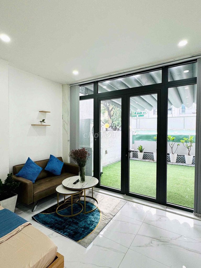 House 1 Bedrooms Private Washing Gardens - Straight Eight, Tân Định Market.