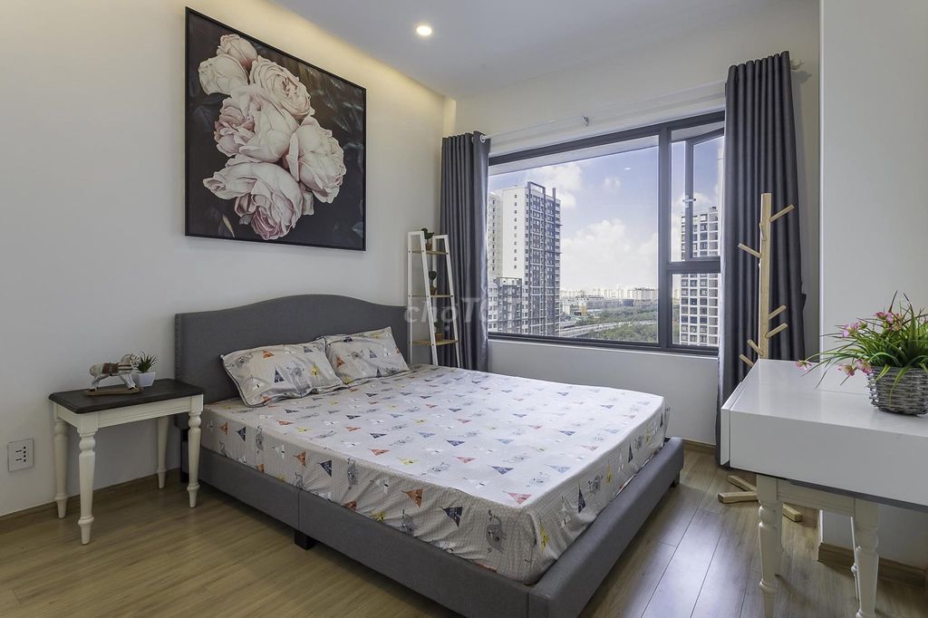 Rent the new city apartment. Two bedrooms, clear, second district.