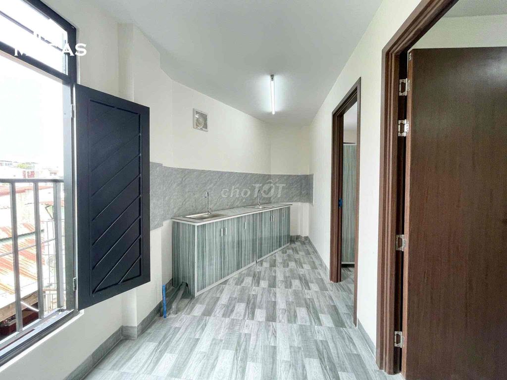Your beautiful apartment, the Hotel Full Seven.