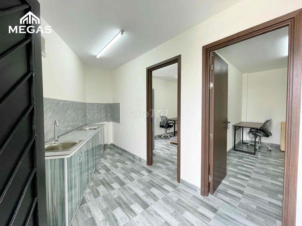 Your beautiful apartment, the Hotel Full Seven.