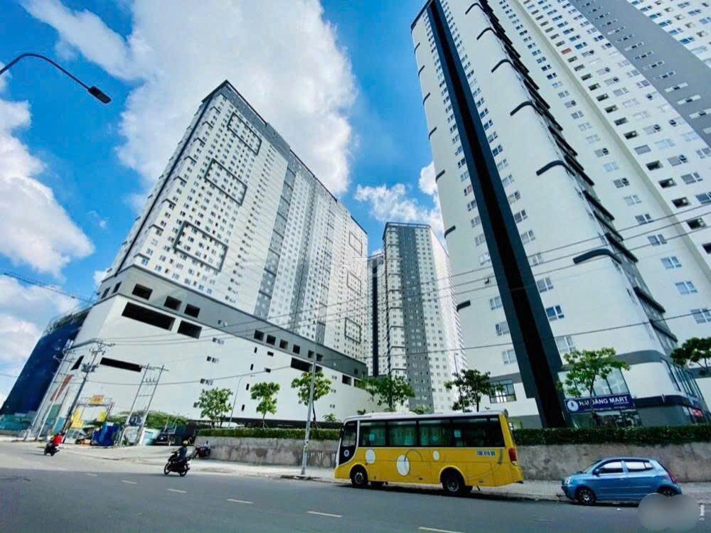 [Topaz Elite County 8] rents two bedrooms plus two toilets 78 meters - a month's deposit.