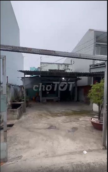 Nguyễn Văn Quá, 8 mx16 meters, wide yard parking four cars, alleys