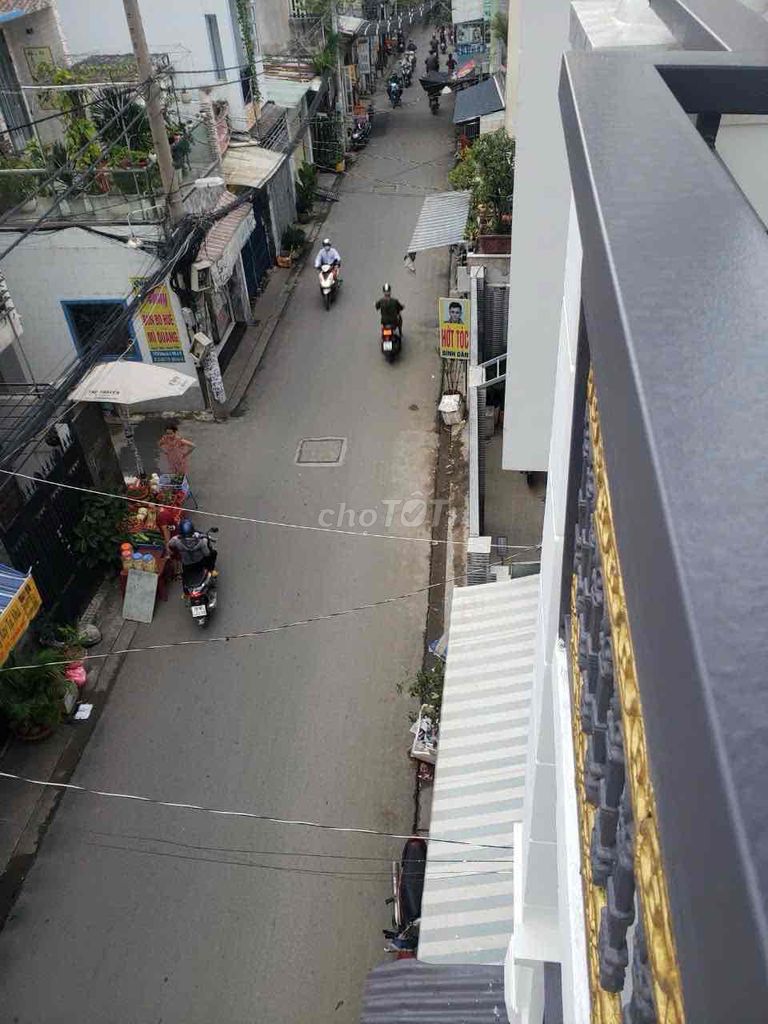 Rent a six-yard số 12 Bình Tân 3th floor x12 m. 12 million bedroom 4 tol