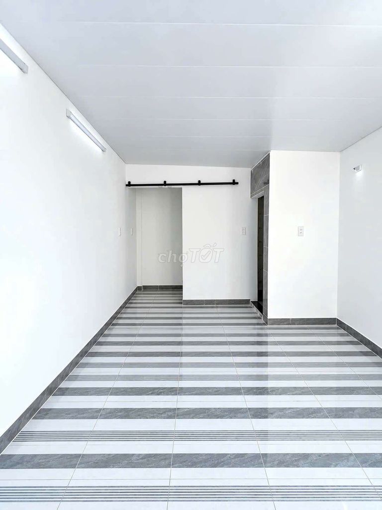 5 million for the new apartment building on Lê Văn Thịnh District 2.