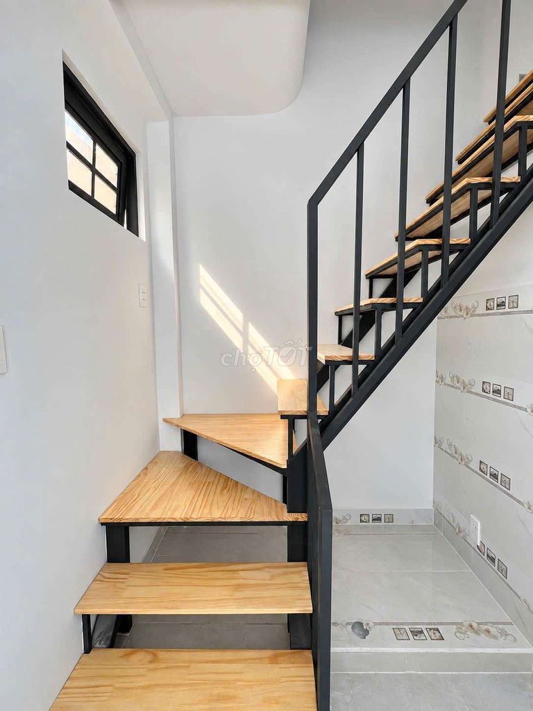 5 million for the new apartment building on Lê Văn Thịnh District 2.