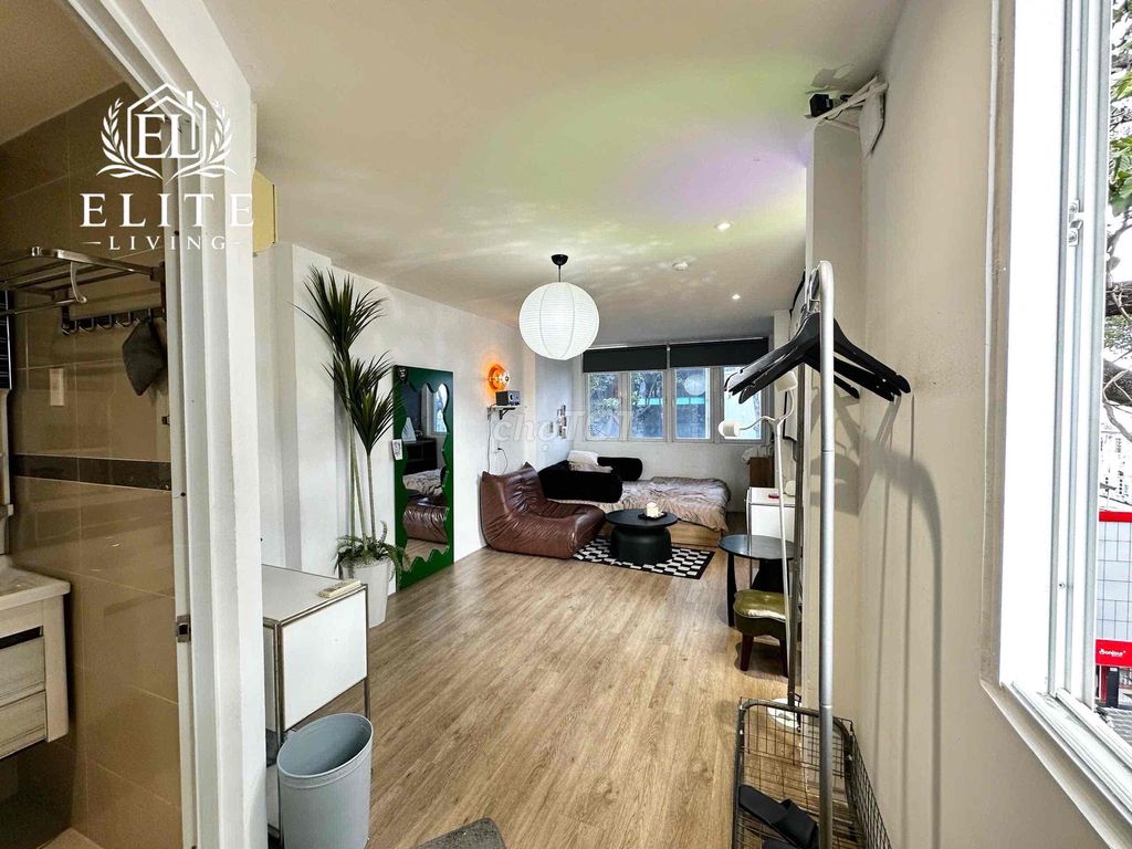 The studio's super 50 m2 - full new furniture - the guest priority