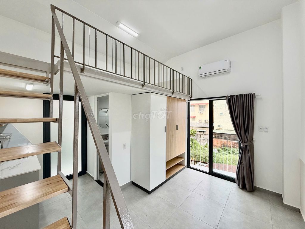 rented new rooms ready for construction balconies at the clear market