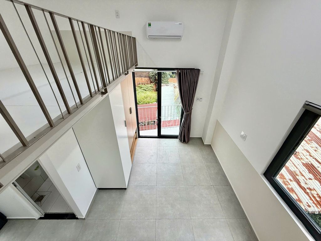 rented new rooms ready for construction balconies at the clear market