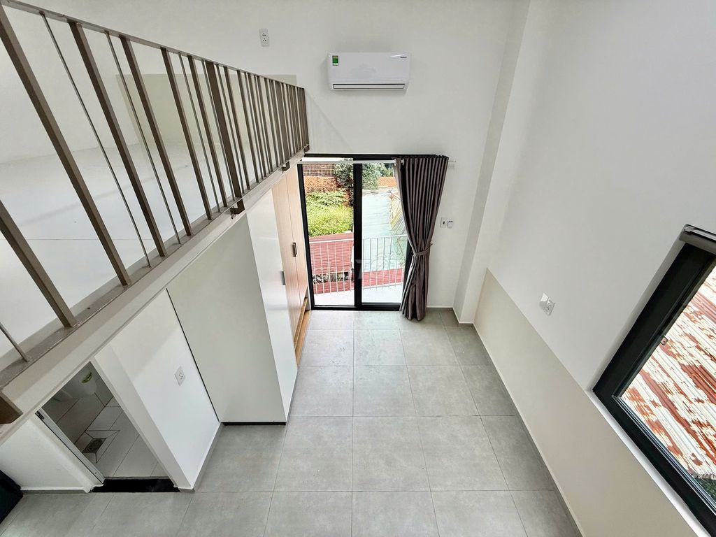 rented new rooms ready for construction balconies at the clear market