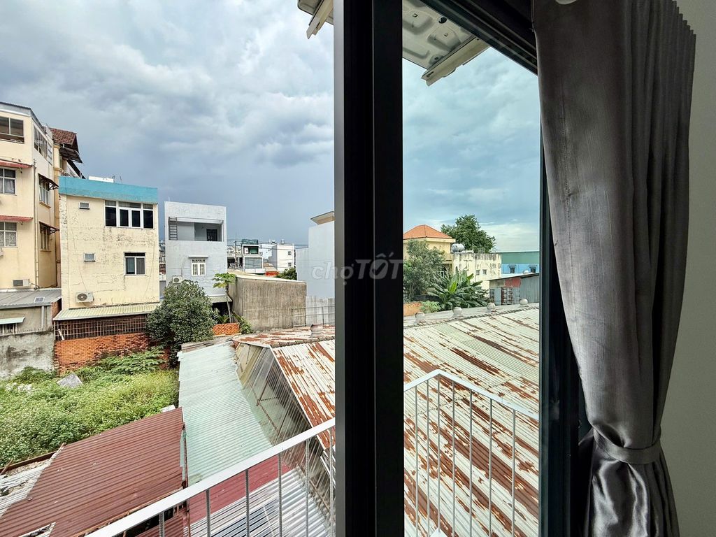 rented new rooms ready for construction balconies at the clear market