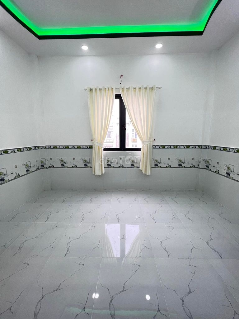Rent an alley-back house near Tây Hòa 4 x 20 meters 3 L5 bedrooms near the hnway