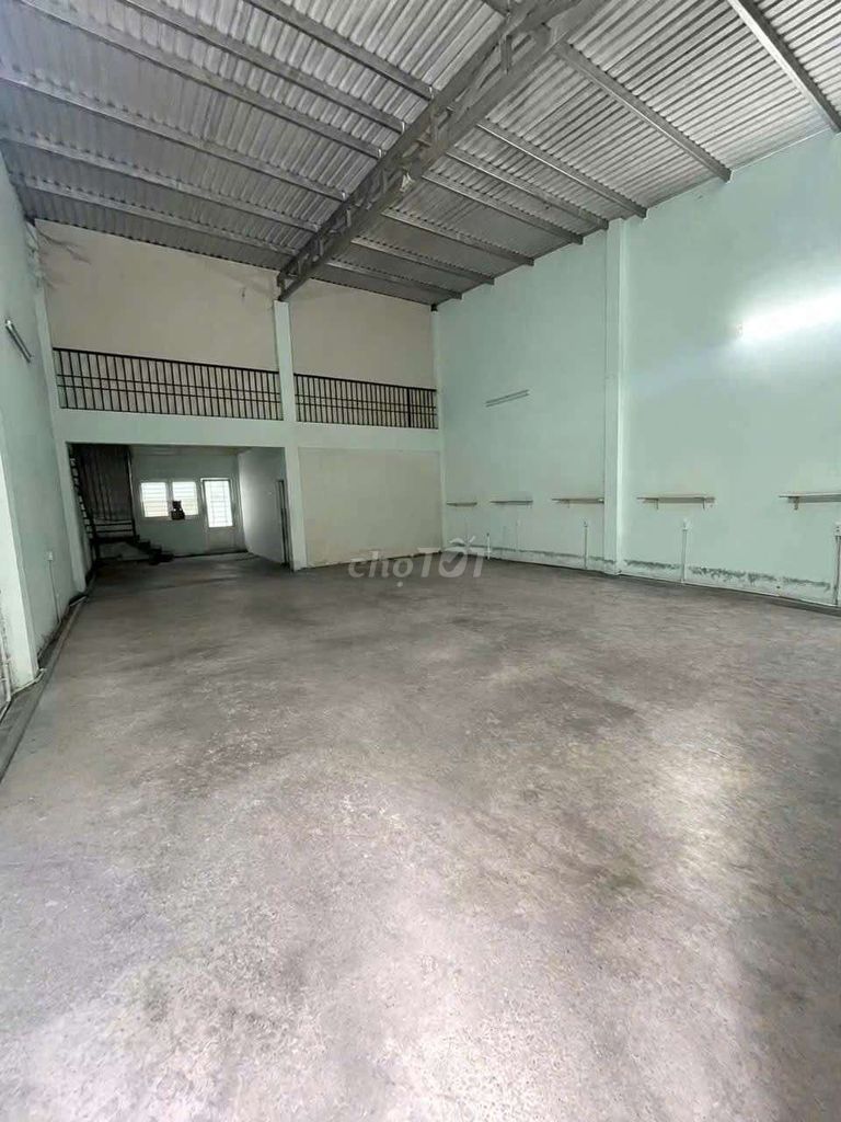 Rent the warehouse, sx Tây Thạnh, Tân Phú. Area 8 x18, ground+ suspended