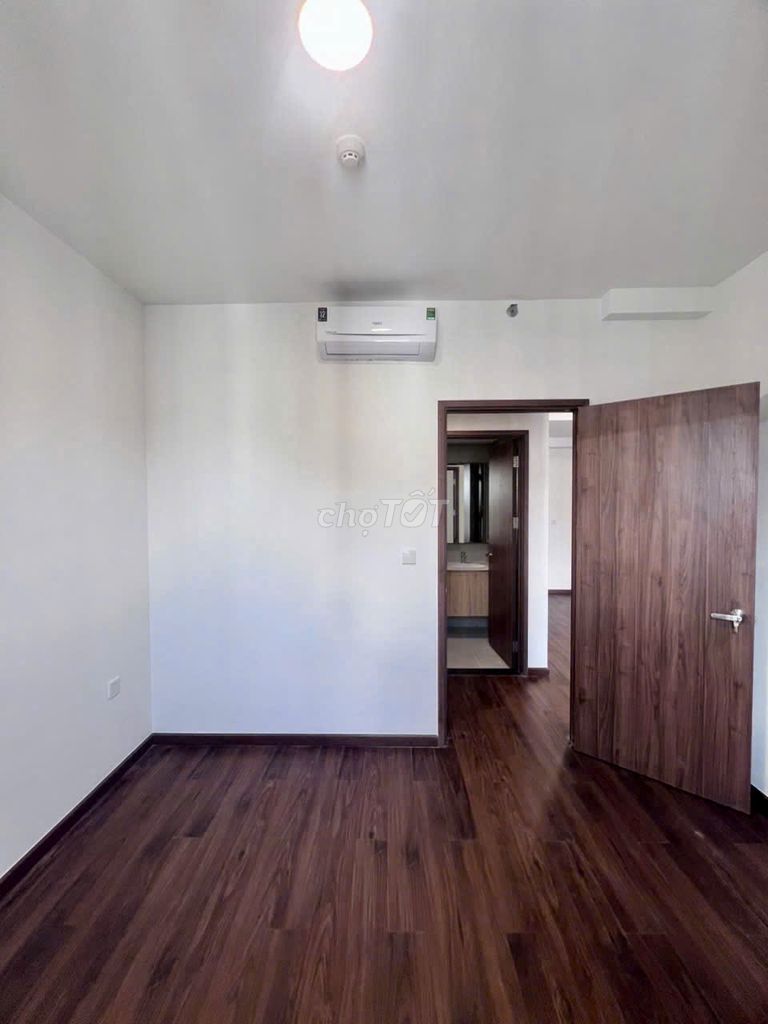 So let's call it an 85-foot-two-two bedroom - 3 air-cold machines, mn, - 11 million-five- View Beautiful.