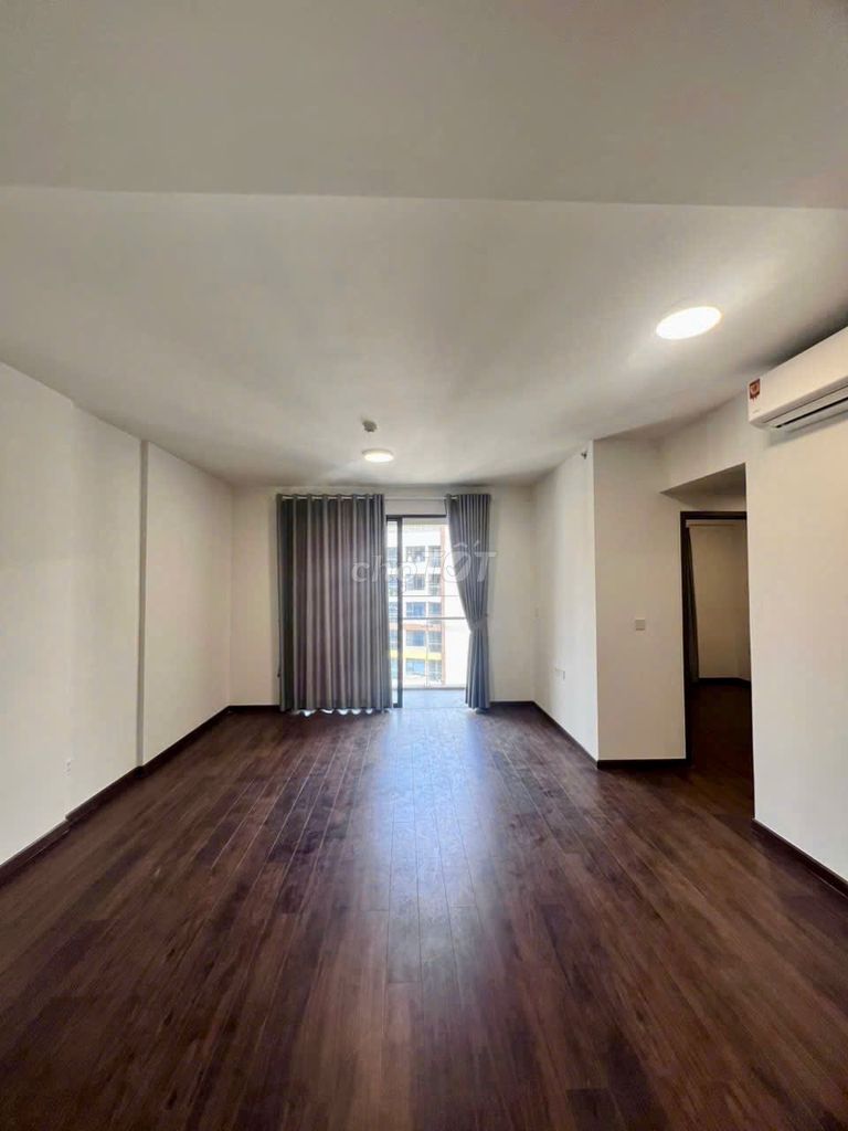 So let's call it an 85-foot-two-two bedroom - 3 air-cold machines, mn, - 11 million-five- View Beautiful.