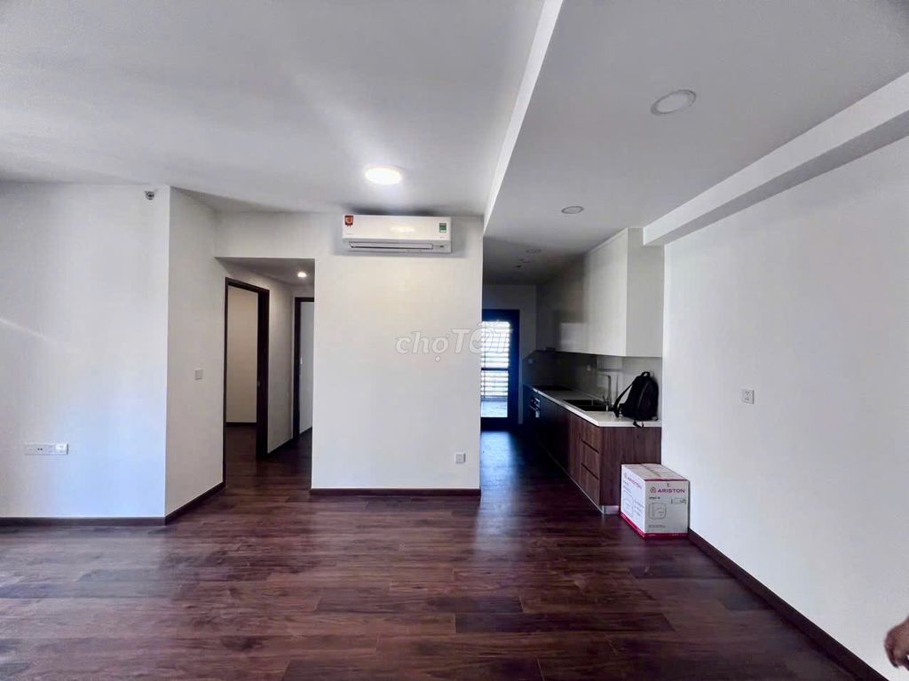 So let's call it an 85-foot-two-two bedroom - 3 air-cold machines, mn, - 11 million-five- View Beautiful.