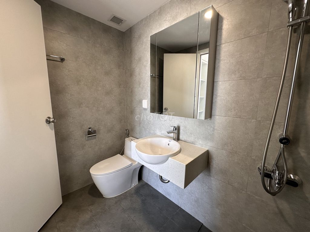 Hot deal: Rent two bedrooms for 20 million, top-class furniture Miss