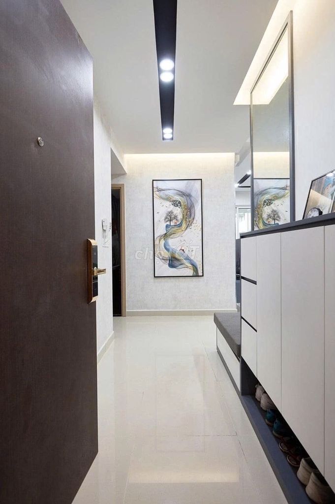Rent Orchard Garden Novaland Airport 21 million 3 rooms 100 meters 2