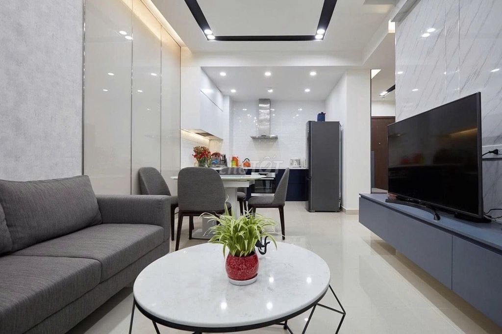 Rent Orchard Garden Novaland Airport 21 million 3 rooms 100 meters 2