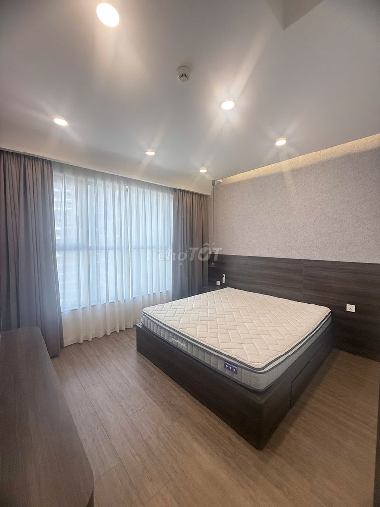 The owner signed it to a Celesta Rise-- 3 bedroom 106 M2, New, In the Right