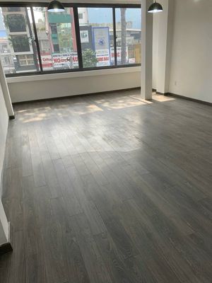To the Trần Hưng Đạo rental area 1 - area: 4 x17 meters - 3th floor cost 60 million