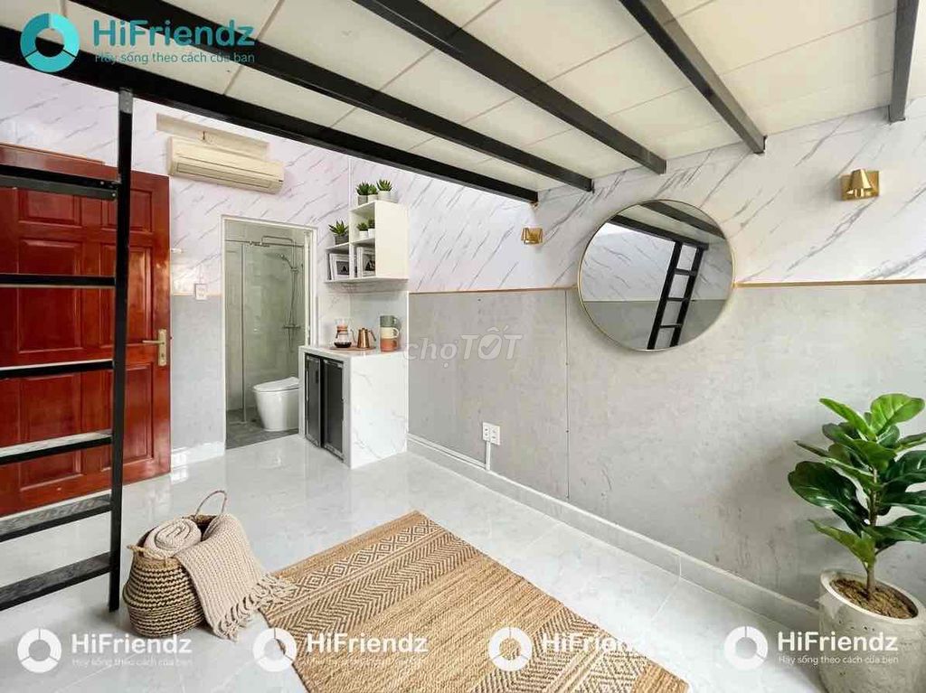 TERRAL open windows - a beautiful upper-end room near a dedicated university