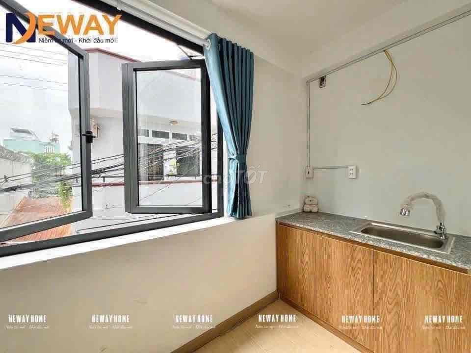 renting windows at four free times