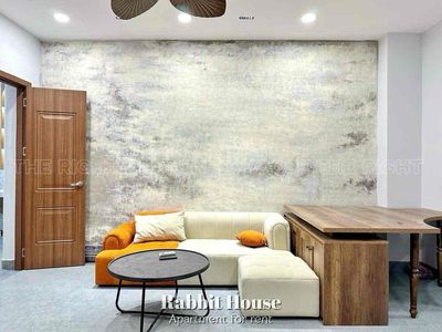 apartment 2 Phan Xích Long Phú Nhuận, full of beautiful furniture
