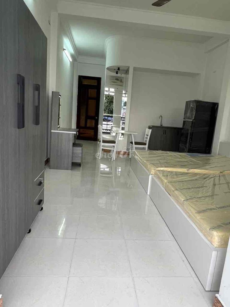 Studio of the War Department. 45 m2 right at District 8