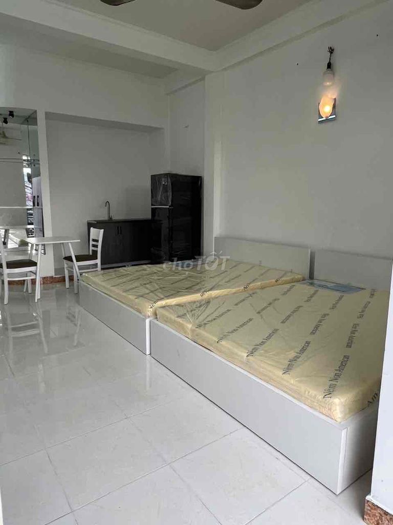 Studio of the War Department. 45 m2 right at District 8