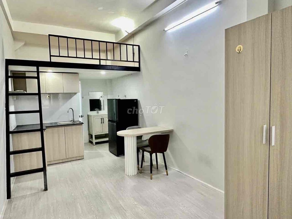 "Advance Room," Gò Dầu, Tân Phú-- at four people, time G.