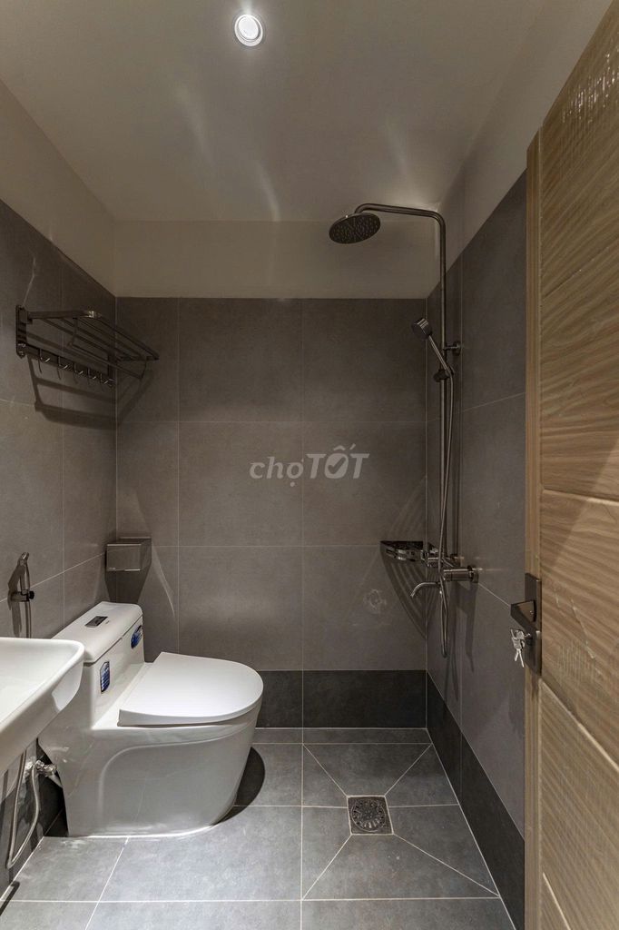Rent a balcony studio full interior - near Liên Phường rotation