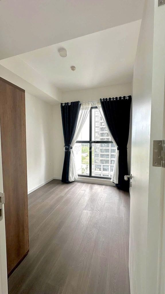 Rent the apartment of the V4 middle-class, 15 million, cool view.