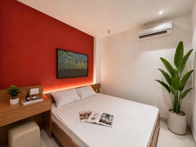 The nice boarding room has a loving price.