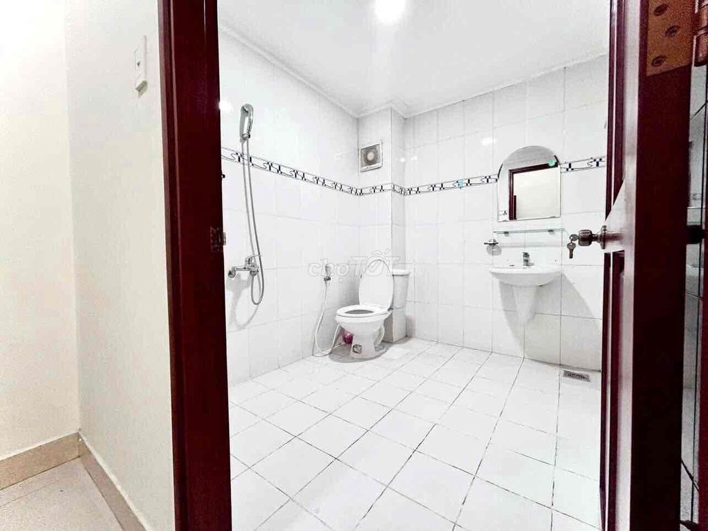 Rent a comfortable dorm near Hutech University, Hong Eagle, Public Trade