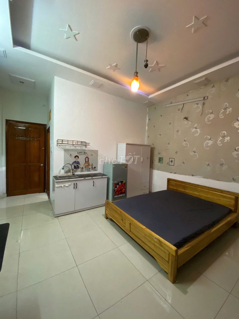 a full interior motel near art
