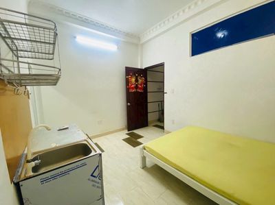 rent room full interior window close to SOS mall Thủ Đức