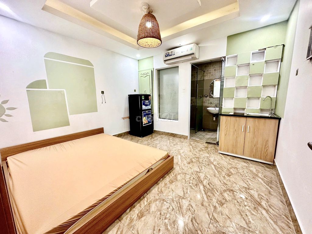 4 millionth floor... 3 minutes from lotte mart District 7.