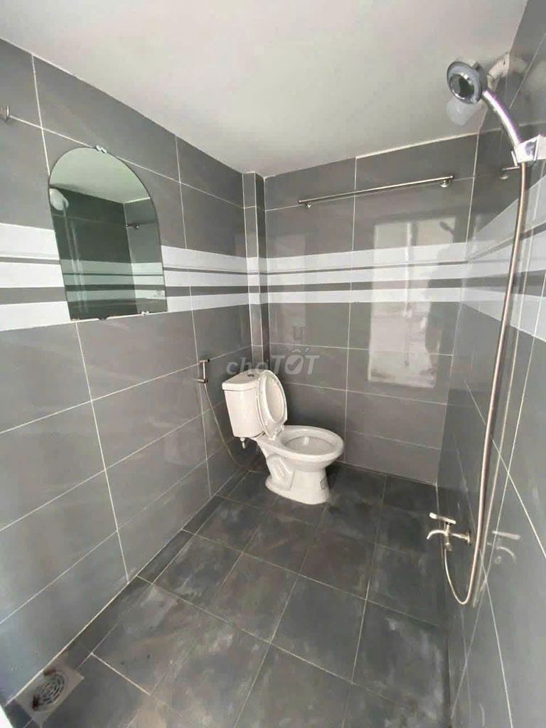Tạ Quang Bửu cash renter f6 District 8