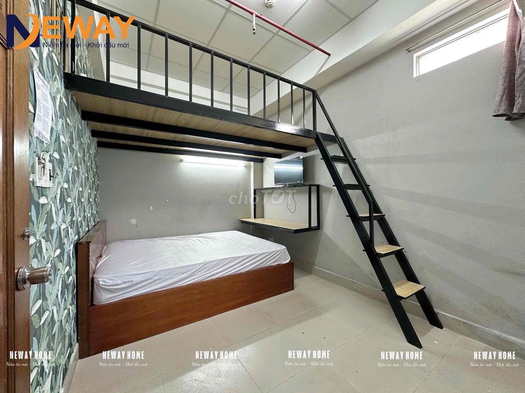 Cheap Room at the University of Constitution 3x